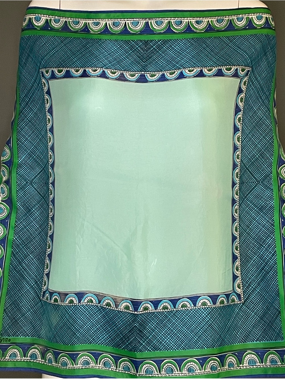 Vintage Vera Silk Blend Scarf 22 In Sq Good Condition - Picture 3 of 9